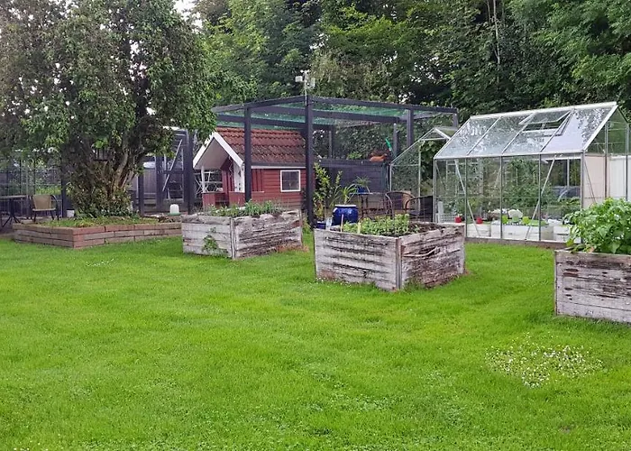 Tjornely Bed & Breakfast Ostervra