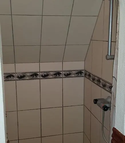 Bed & Breakfast Tjornely *